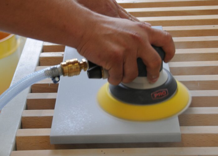 ...a po zaschnutí mezibroušení