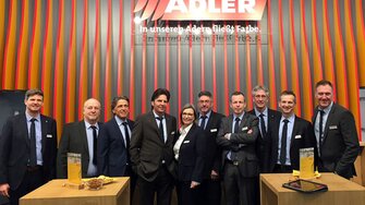 Silný tým: Experti Adler se s radostí a zanícením věnovali návštěvníkům.