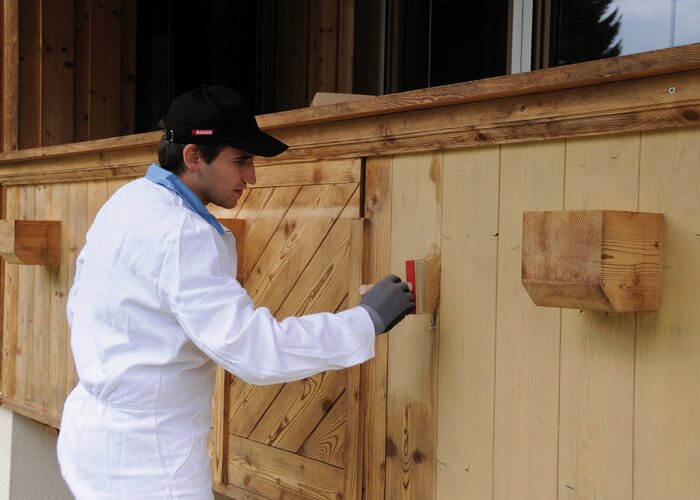 Základní nátěr, vrchní nátěr 